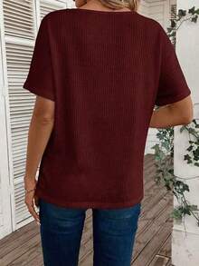 Camiseta de manga corta de uso diario versátil y casual con cuello en V para mujer - Burdeos - Ver 2