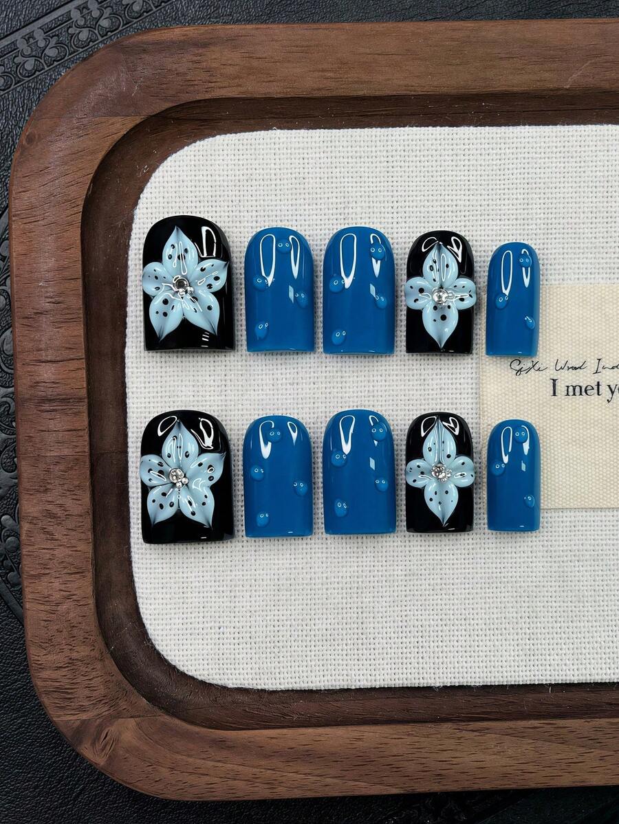 10pcs Y2K Nails Square Press On Nails Set - Handcrafted, Black Nails, Blue Nails, Handmade 3D Flowers Design, 3D Blue Flowers Nail Art, Hand Drawn 3D Water Droplet Pattern And Black Polka Dot Flowers Design, Sparkling Rhinestone Decoration, Delicate Graceful Nails - Perfect For Parties & Casual Attire - Multicolor - View 1
