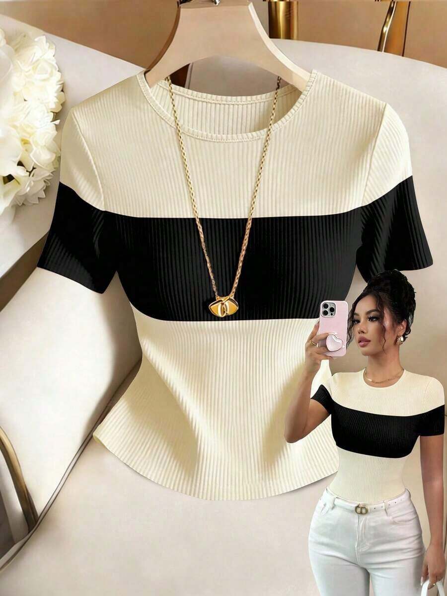 Camiseta de manga corta de tela texturizada para uso diario y casual de mujer, verano - Multicolor 3 - Ver 1