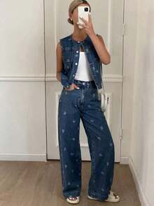 2 piezas Conjunto de chaleco sin mangas casual con estampado de moño y pantalones vaqueros sueltos de verano para mujer - Azul lavado medio - Ver 2
