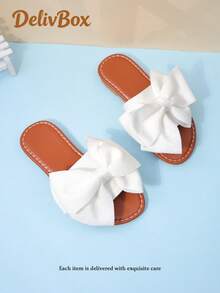 Sweet Vacation Style Girls' White Bowknot Versatile Summer Sandals - White - View 5