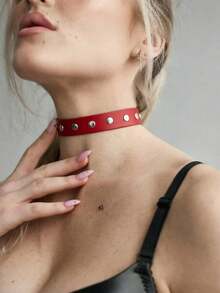 1pc Gothic Style Red Collar Necklace With Silver Buckle, Sexy Accessory Suitable For Daily Wear And Parties - Red - View 2