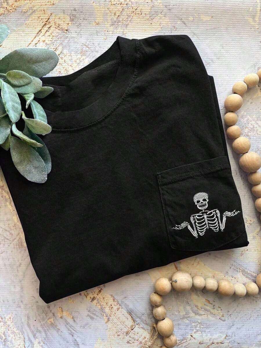 Camisetas estampadas Compra con plazo limitado Camiseta divertida Camisetas de mujer con letras Camisetas divertidas minimalistas Camiseta de manga corta con calavera bordada y bolsillo Camiseta cómoda y colorida con bolsillo Camiseta alternativa de metal para mujer D7TF - Blanco - Ver 1