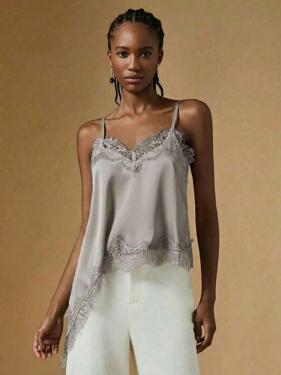 Camiseta de mujer de verano con encaje asimétrico, top blanco, regalo de San Valentín para mujeres, top elegante de mujer, top de verano, vacaciones de mujer, estilo de dinero antiguo / Top camisero de mujer con ribete de encaje de satén y cuello - Gris - Ver 1
