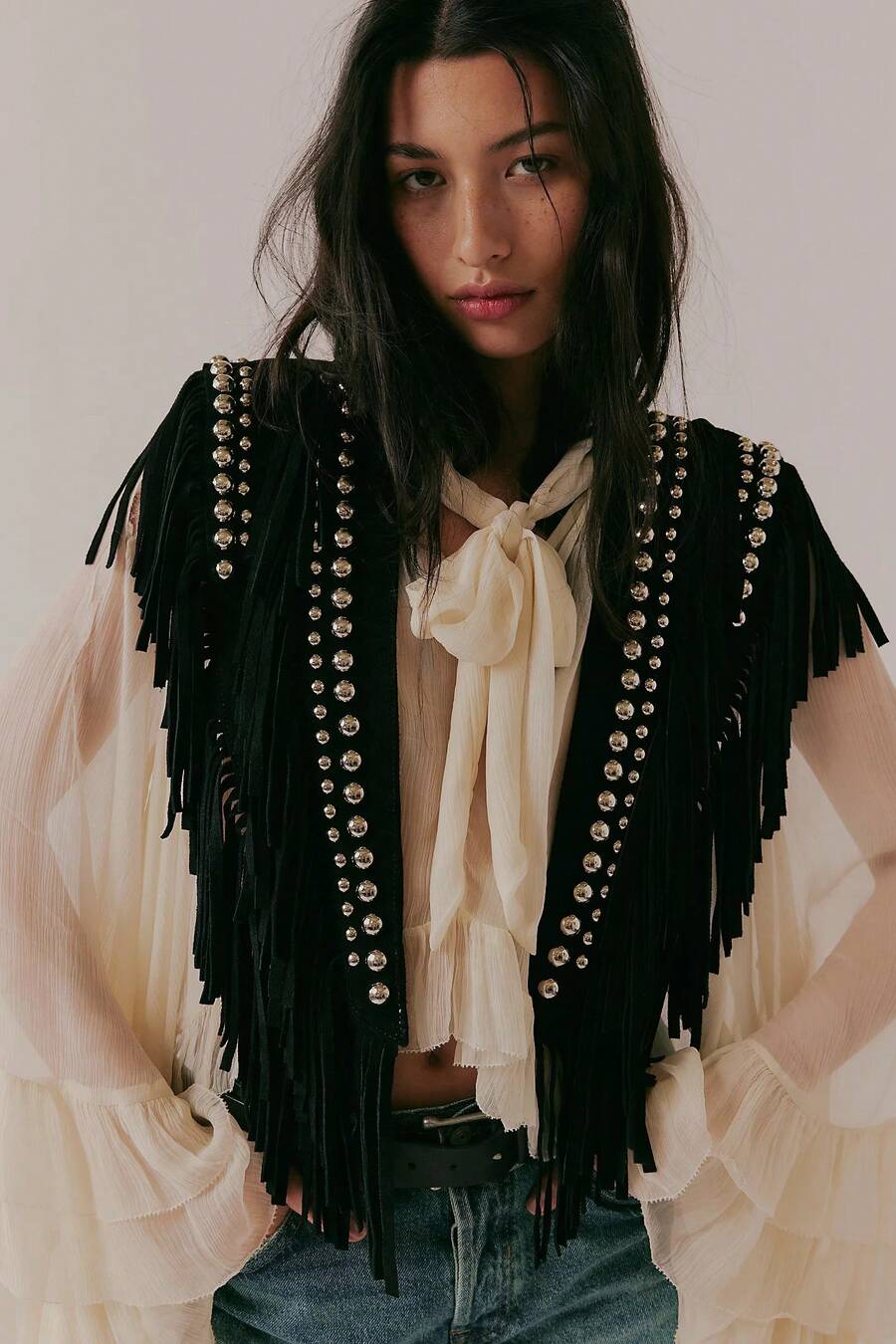 Women's Studded Suede Vest 70s Hippie Outfit Sleeveless Open Front Tassel Vest Collar - Negro - Ver 1