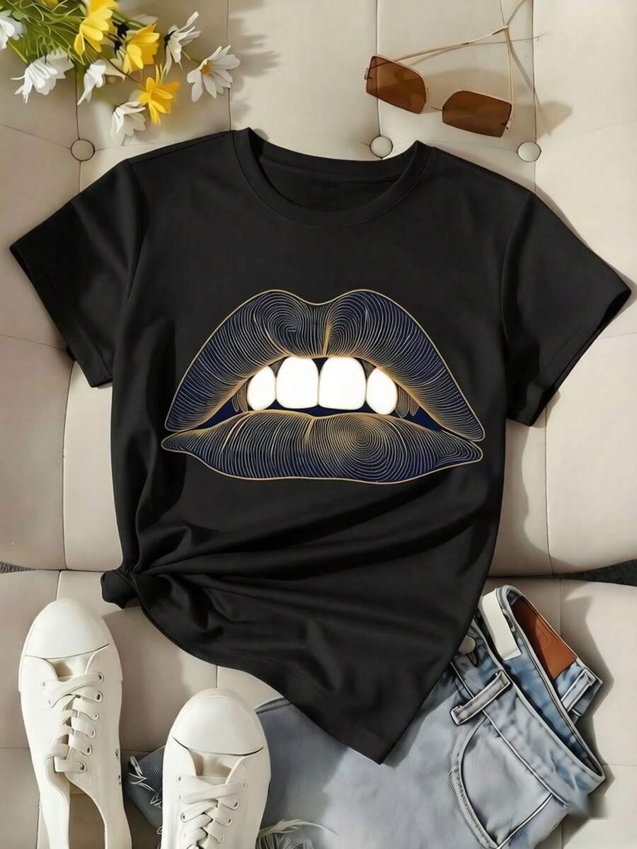 Womens Cotton Black Round Neck Short Sleeve T-Shirt with Unique Gold Line Lips Print Medium Stretch Fabric Top - Negro - Ver 1