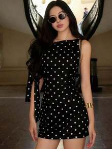 Vestido mini ajustado con estampado de lunares asimétrico y tirantes, elegante negro para primavera/verano - Negro - Ver 5