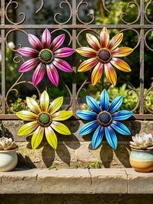 1 pièce/4 pièces Fleur de marguerite en métal coloré, décoration murale pour l'extérieur et le jardin, sculptures murales florales résistantes aux intempéries, cadeau parfait pour les amateurs de jardinage, art mural vibrant pour le patio, la clôture, le jardin et la décoration de la maison pendant les fêtes - C - Voir 10