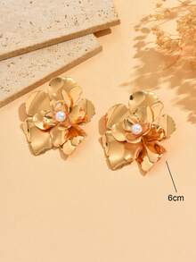 1 paire de boucles d'oreilles pendantes avec fleurs en faux perles élégantes, convenant pour le port quotidien, les vacances, les sorties, les fêtes et les voyages pour les femmes - Multicolore - Voir 4