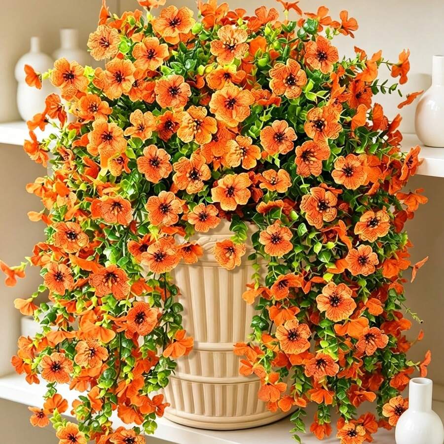 4 piezas Flores colgantes amarillas/azules/naranjas - Decoración interior/exterior - Flores de margarita y violeta realistas resistentes a los rayos UV y no destiñen - Ramos de flores artificiales para boda, jardín, porche, hogar - Decoración de plantas colgantes de plástico duradero para todo el año que agrega belleza natural al jardín - Azul - Ver 1