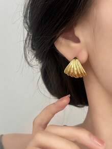 1 Pair Minimalist Gold Metal Shell Design Earrings, Elegant Daily Wear & Party Accessory For Women - Gold - View 2