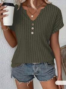 Primavera/novedad de verano, top acanalado de color sólido con cuello en V y botones decorados, camiseta elegante para mujer S-2XL - Verde militar - Ver 6