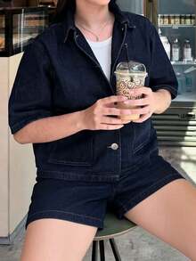 Conjunto de mezclilla de lavado oscuro clásico, diseño minimalista casual inspirado en el vintage, para uso diario en verano - Azul lavado oscuro - Ver 2