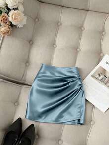 Falda ajustado plisada de cintura alta con dobladillo asimétrico brillante y elegante para mujer, primavera/verano - Azul - Ver 4