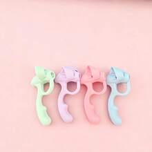 Agarre de pluma para escritura manual de niños, agarre de pluma de silicona de cinco dedos, herramienta de asistencia para la escritura de niños, agarre de pluma cómodo, guía de postura de escritura para principiantes, regalo recomendado para Navidad/días festivos - Multicolor - Ver 3