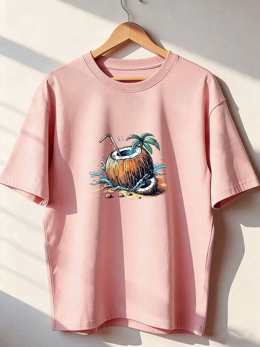 T-Shirt With A Coconut On The Beach And Sand And Water Details. Short-Sleeved T-Shirt For Spring And Summer 2026, Made In Mexico, 180 Grams. Cartoon Print, Couple Design, Suitable For Indoor Or Outdoor Wear. Crew Neck, Unisex, Ideal For The Office And Leisure. One-Pack. - PK-P631577SLNDXZGY454 - 查看 1