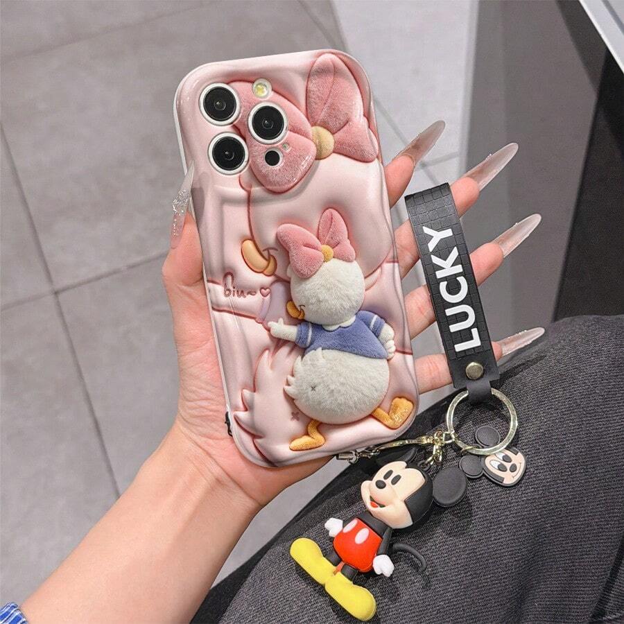 Disney Mickey Mouse Clubhouse Phone Case : 3D Fluffy Pattern Border Protector Phone Soft Phone Case With A Free Cute Mickey Bracelet Chain Lanyard, Mickey, Minnie, Goofy, Donald Duck, Daisy Duck, Pluto, For Apple 17 Promax 17 Pro 16 15 14 13 12 11 Pro Max XS Max X XR Soft Cover Summer Phone Case - trắng - Xem 1