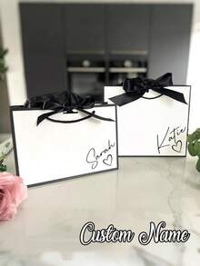 Nhiều màu