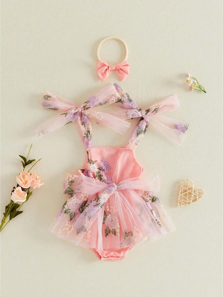 Conjunto para recién nacida, vestido de tul sin mangas con bordado de flores y lazo, con diadema y lazo. Ropa de verano. - Rosa - Ver 1