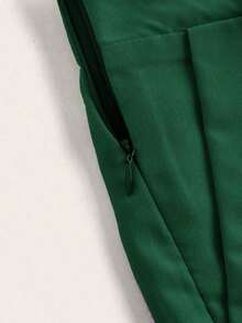 Pantalones cortos casuales sueltos con bolsillos y pliegues de unicolor para mujer - Verde Oscuro - Ver 5