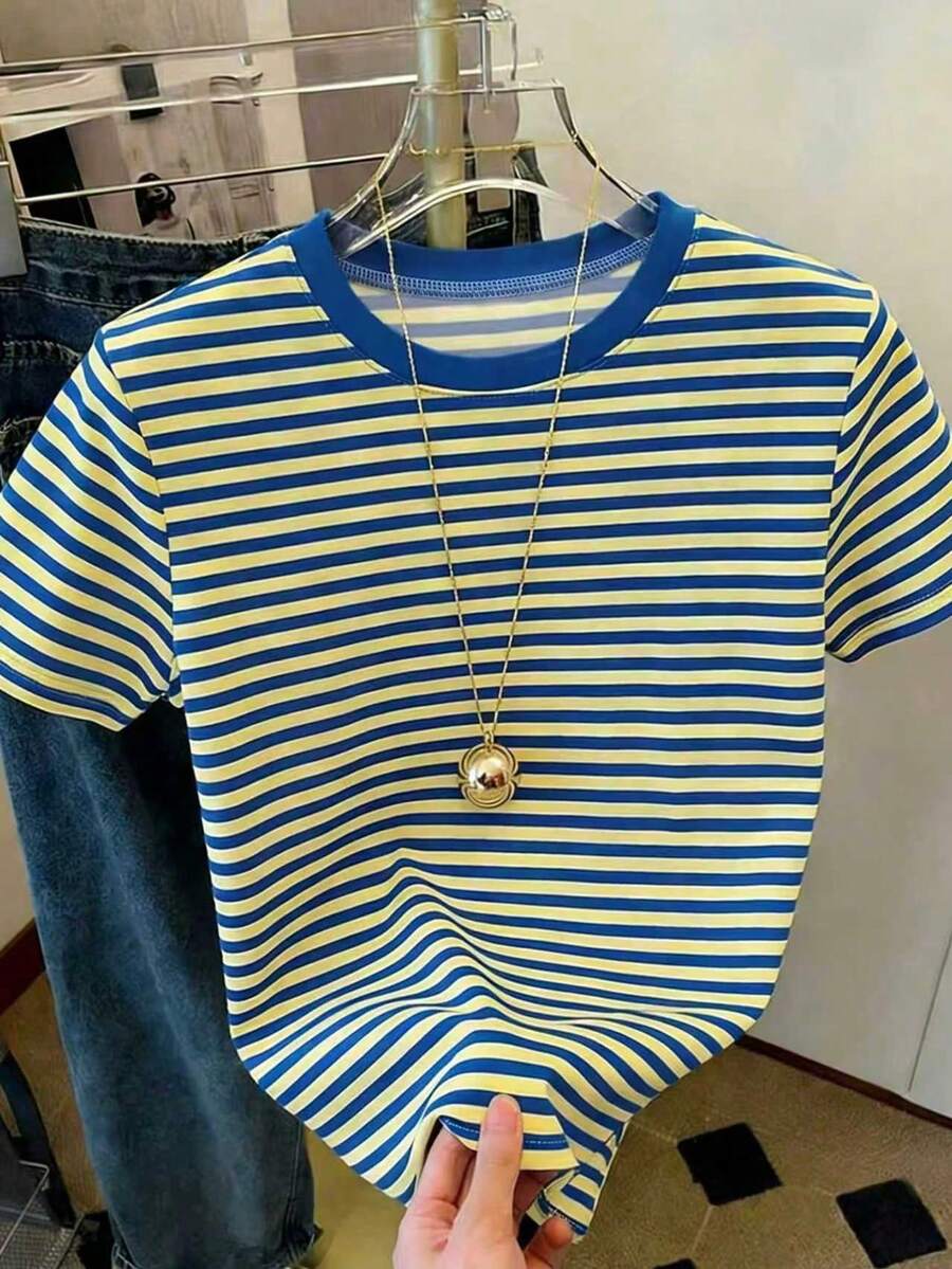 Classic Striped Pink-Brown Y2K Versatile Elegant Summer Outfits For Women, Vacation Outfits, Beach Outfits - Women's Casual Round Neck Short Sleeve Simple T-Shirt - Royal Blue - View 1
