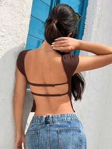 Camiseta corta negra de punto ajustada y sin espalda para verano - Marrón Chocolate - Ver 5