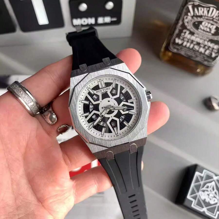 优雅简约男士腕表，时尚镂空多元素表盘石英表，防水夜光运动腕表，黑色硅胶表带，适合日常及商务场合佩戴