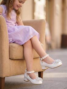 A Pair Of New 2026 Style Girls' Shoes, With Ribbon Decoration + Round Toe Buckles. The Soft Sole Is Suitable For Daily Walking / Spring Outings. - White - View 7