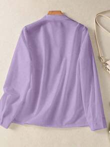 Camisa de mujer de unicolor con cuello en V y botones - Blusa casual y elegante de manga larga con detalle de bolsillo, adecuada para vacaciones, viajes y uso diario, artículo esencial para primavera, verano, otoño e invierno - Púrpura malva - Ver 11