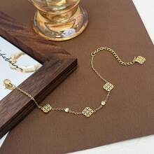1 pieza Brazalete de acero inoxidado chapado en oro con diseño floral, joyería minimalista de uso diario - Pulsera con forma de flor - Ver 4