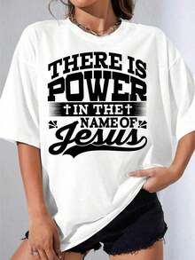 Camiseta Blanca para Mujer, Camiseta Oversize Blanca con Estampado Gráfico Religioso "Hay Poder en el Nombre de Jesús", Ropa Casual Unisex para Uso Diario, Iglesia y Eventos Religiosos, Fiesta al Aire Libre, Camiseta Casual Estampada, Adecuada para primavera, verano y otoño. - Blanco - Ver 1