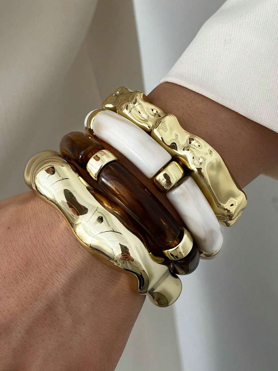 Bộ 4 vòng tay kiểu Bohemian cổ điển, thanh lịch, chất liệu CCB, nhẹ, tinh tế, hình tròn lượn sóng, thích hợp cho nữ giới đeo hàng ngày, dự tiệc, hẹn hò, đi nghỉ mát, có thể đeo chồng lên nhau, là lựa chọn quà tặng hoàn hảo. - Vàng - Xem 1