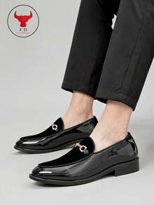 GEDOUGONGNIU Giày lười nam bằng da bóng và da lộn giả với khóa vàng, giày da công sở kiểu dáng slip-on phù hợp cho đám cưới, tiệc tùng và các dịp trang trọng, giày công sở thời trang, dáng ôm, nên chọn lớn hơn nửa size để thoải mái hơn. - màu đen - Xem 6