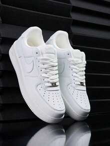 Men's And Women's Urban Casual Versatile Sneakers 2026 - White - View 1