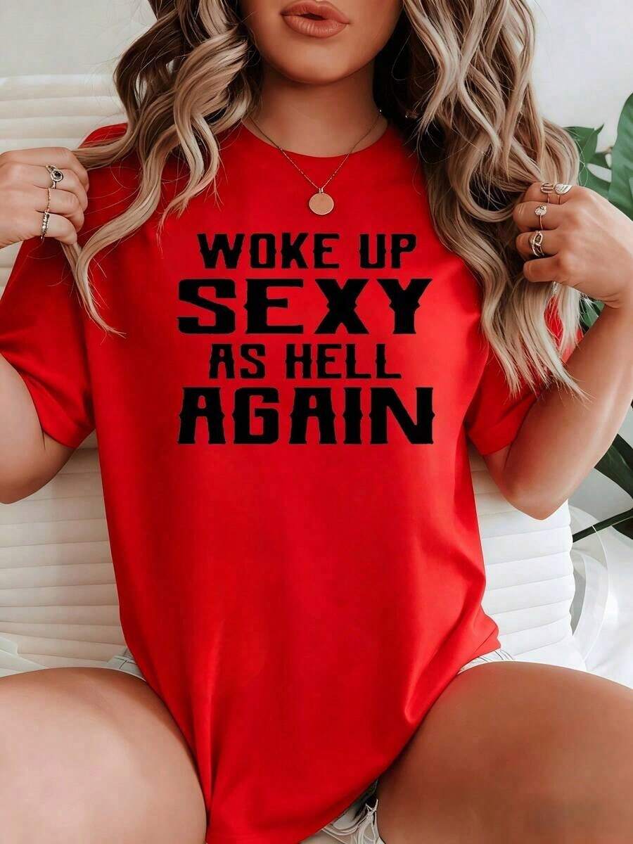 Summer T-Shirts With A Bold Print That Exudes Confidence And Playful Charm For Mornings. Casual Women's T-Shirt, 100% Cotton, With A Relaxed Fit. Summer Wear. - 紅色 - 查看 1