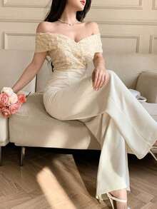 Mono elegante de mujer con parches de lentejuelas y hombros descubiertos, de pierna ancha, para verano - Beis - Ver 1