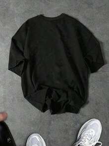Manfinity Sport Corelite Camiseta deportiva de manga corta de corte holgado con cuello redondo y estampado de araña para hombres - Negro - Ver 2