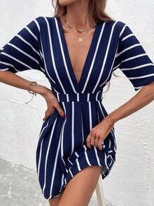 Vestido corto de verano casual de vacaciones para mujer con estampado de rayas y cuello en V profundo con cintura ceñida - Azul marino - Ver 7