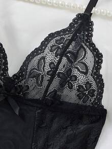 两件套女士性感纯色蕾丝网纱拼接睡衣套装，V领露背吊带睡裙和丁字裤，舒适睡衣 - 黑色 - 查看 5
