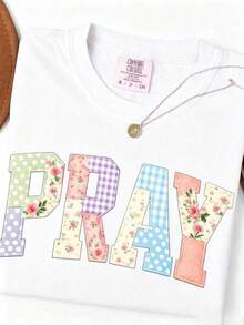 1 Christian T-Shirt PRAY, Quilted Faux Leather T-Shirt, Jesus Religious T-Shirt, Floral Boho Christian T-Shirt, Easter Faith Gift - Loose Fit, Relaxed Style, 180g 100% Cotton. - 白色 - 查看 1