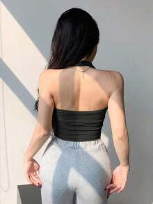 Top de tirantes finos y espalda descubierta de corte ceñido y corto en color marrón, adecuado para verano y primavera en estilo Y2K - Negro - Ver 4