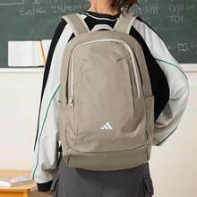 Adidas Ba lô đựng laptop cỡ lớn 27L | Nhẹ và tiện dụng, phù hợp cho cả nam và nữ, dùng cho thể thao và du lịch. Kích thước: Khoảng 29*49*18.5cm - Màu Khaki - Xem 2