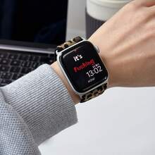 1 Dây đeo đồng hồ nylon dạng vòng xoay cơ học, được trang bị khóa bấm cơ học và dây đeo đàn hồi, tương thích với các loại dây đeo có kích thước 38mm, 40mm, 41mm, 42mm, 44mm, 45mm, 46mm, 49mm, tương thích với các dòng Ultra/SE/10/9/8/7/6/5/4/3/2/1/Ultra. - Nhiều màu - Xem 6