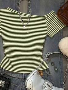 Camiseta casual de mujer con hombro asimétrico y mangas cortas a rayas - Blanco 7 - Ver 3