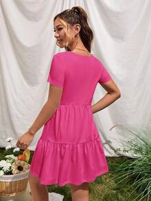 Vestido de punto de manga corta casual con cuello redondo y dobladillo con volantes de unicolor - Rosa Fucsia - Ver 3