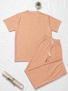 Conjunto de dos piezas informal y holgado para el hogar, ligero y bordado con la letra C para primavera y verano, compuesto por camiseta y pantalones largos, 1 unidad - Rojo - Ver 3