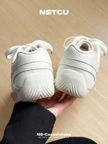 NSTCU Giày thể thao nữ casual, giày thể thao buộc dây bằng da PU màu trơn, giày retro công sở cho nữ, phù hợp cho hoạt động ngoài trời, văn phòng, phòng tập thể dục, kỳ nghỉ, mùa xuân, hè, thu, đông. - trắng - Xem 6