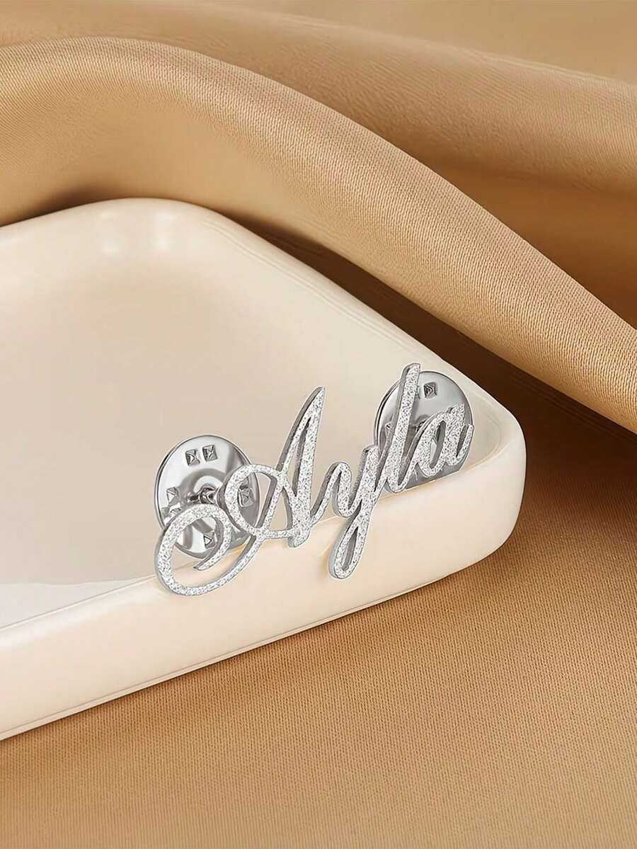 1pc Custom Stainless Steel Matte Sparkling Style Name Brooch, Custom Name Brooch Jewelry Gift, Birthday Gift, Party Brooch Pin For Women - Multicolor - View 1