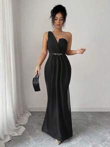 Elenzya Vestido elegante y romántico para mujer con escote asimétrico, cintura ceñida, bajo de cola de pez, decoración de perlas, adecuado para fiestas y reuniones - Negro - Ver 5