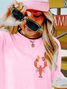 Camiseta suelta de cuello redondo para mujer de talla grande con gráfico retro de cangrejo de río, diseño de verano con estética vintage de cangrejo de río, camiseta casual - Rosa Pálido - Ver 1